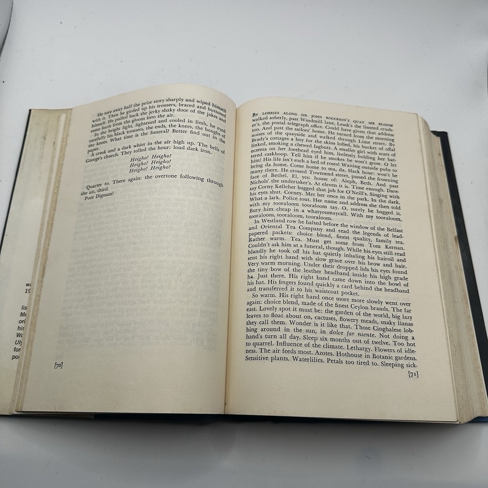 Ulysses James Joyce Vintage Modern Library HCDJ 1961 - Picture 7 of 16